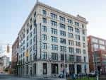 Vista exterior del Museo Andy Warhol en Pittsburgh