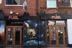 Fachada exterior del Fuel Rock Club en Cardiff