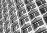 Detalle arquitectónico de la textura geométrica de la fachada del Space House