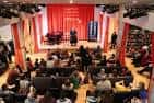Interior del espacio cultural durante un evento literario