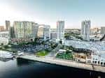 Vista aérea del complejo Sparkman Wharf junto a Water Street Tampa
