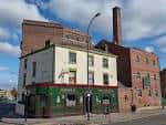 Vista exterior del pub The Harlequin en Kelham Island