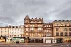 Fachada principal del Hotel Indigo en Princes Street
