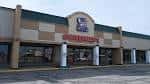 Fachada exterior del Chuck E. Cheese en Washington Shoppes, Indianapolis