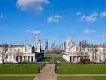 Vista panorámica del Queen's House con el horizonte de Londres al fondo