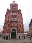 Fachada exterior del edificio histórico de The Alchemist Nottingham en King Street