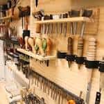 Organización de herramientas de trabajo en el taller