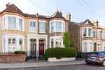 Fachada de una propiedad residencial en Leander Road, Brixton