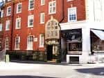 Fachada exterior de Mr Fogg's Apothecary en Londres