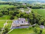 Vista aérea del complejo de Wortley Hall y sus alrededores