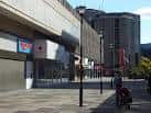 Vista exterior del pub Steel Coulson Southside en la calle