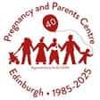 Logotipo del Pregnancy and Parents Centre de Edimburgo con siluetas rojas y celebración de aniversario