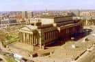 Vista aérea del complejo de St George's Hall y sus alrededores