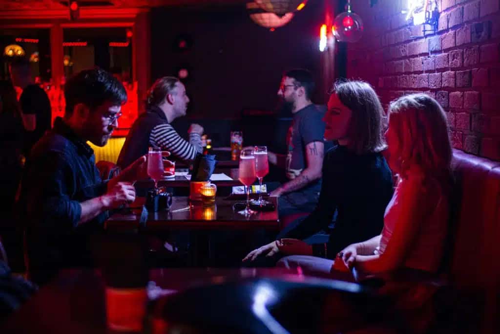Lucky Strike Bar