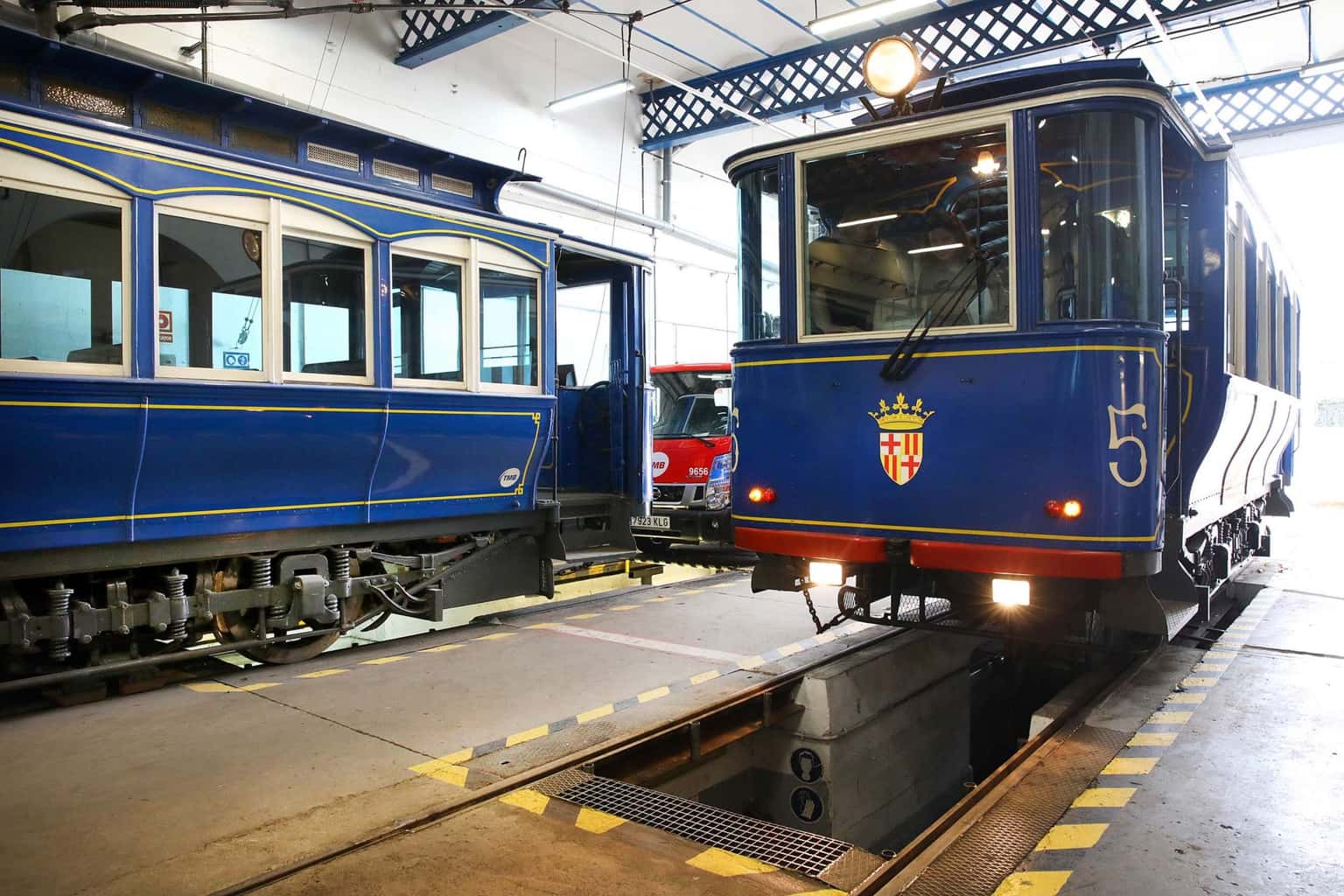 Jornadas de puertas abiertas de la cochera del Tramvia Blau