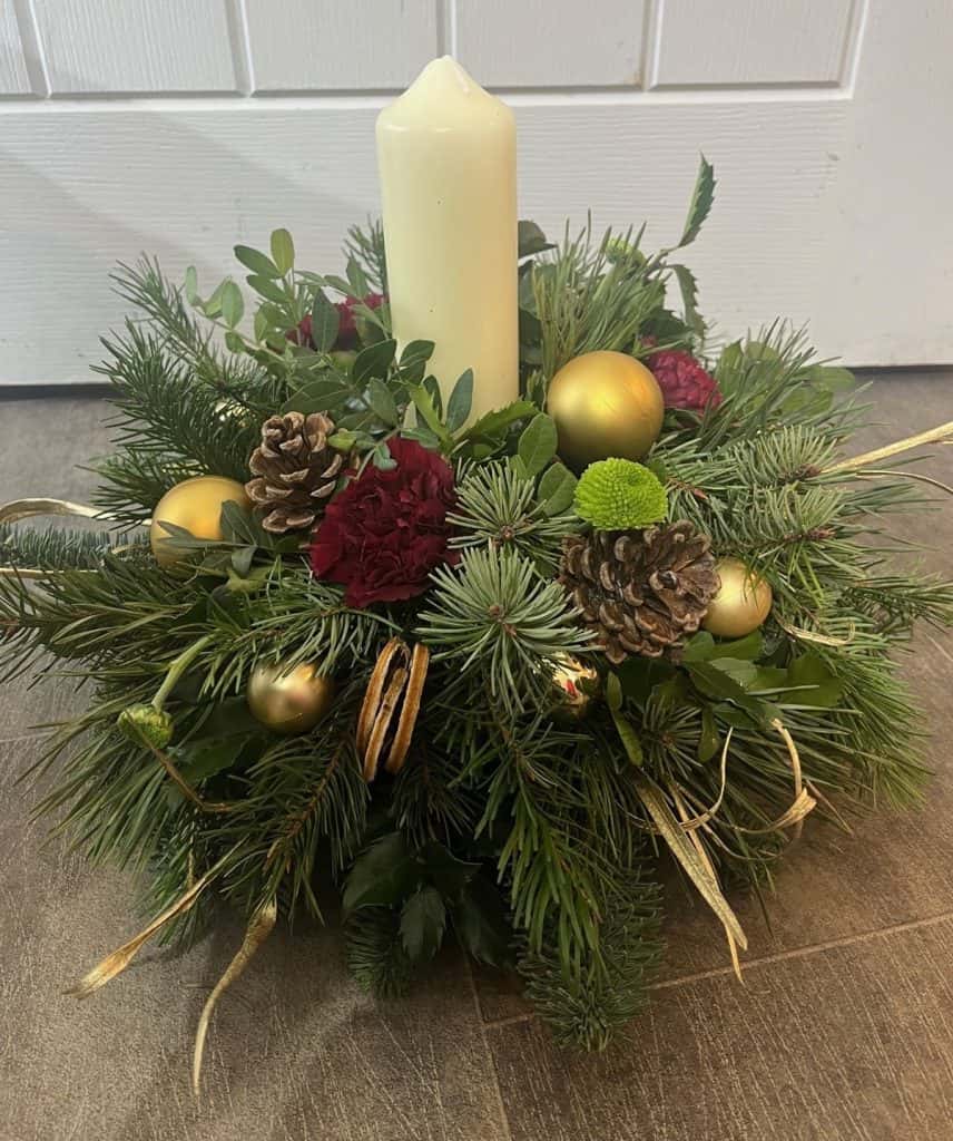 Christmas Table Decorations with Victoria Goss