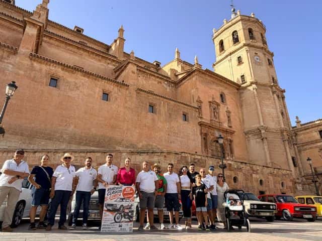 XII Concentración de Vehículos Clásicos y V Salón AutoRetro