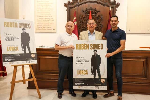 Concierto extraordinario de Rubén Simeó con la Banda de Música de Lorca