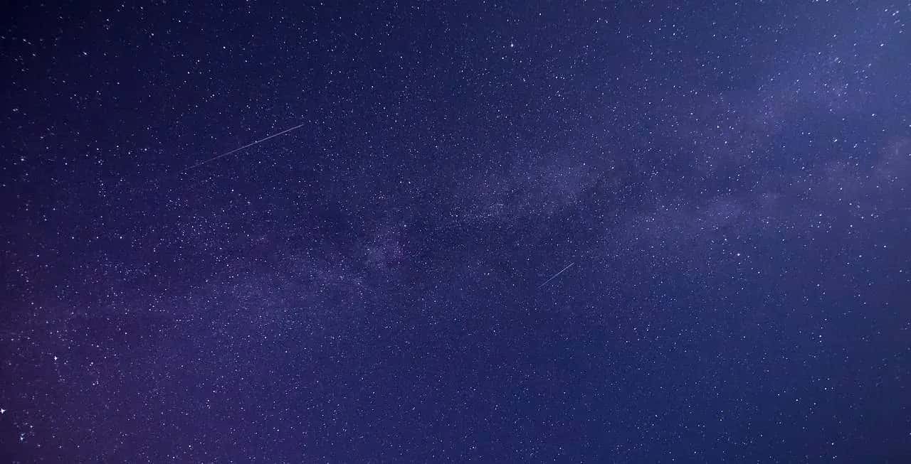 Observación astronómica desde el Puente de Piedra