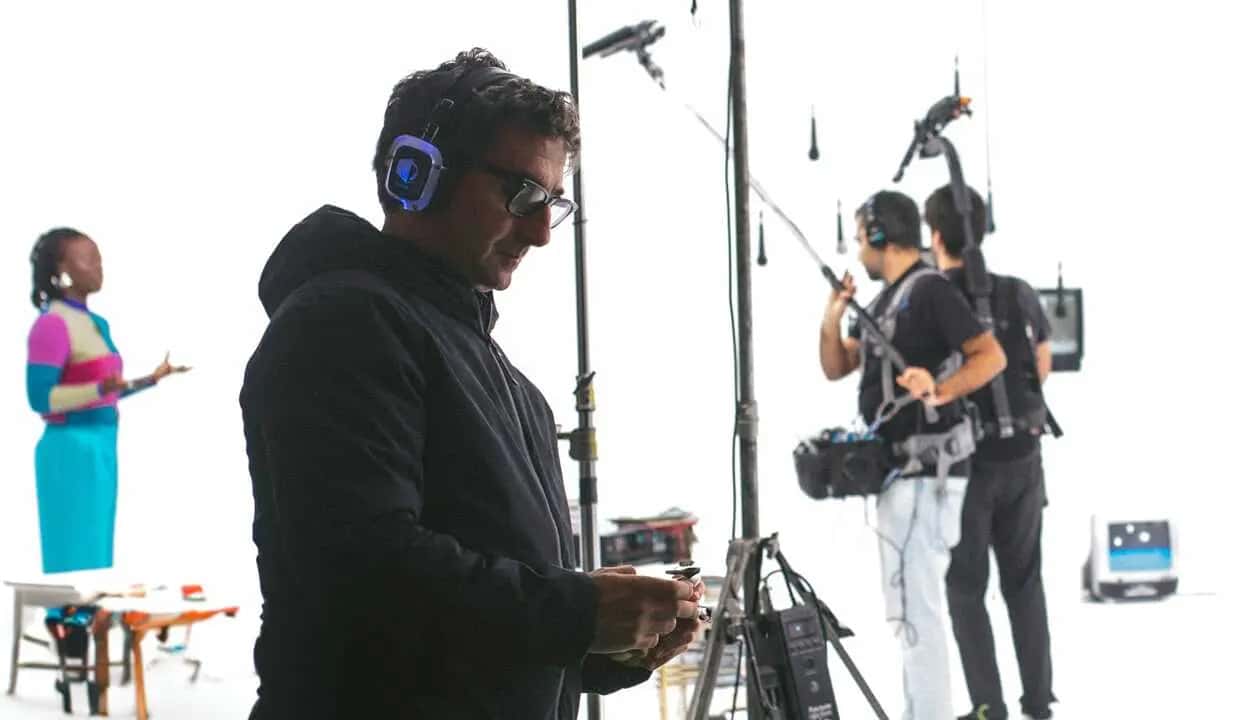 Visita comentada a la exposición Itinerarios XXX con Nader Koochaki