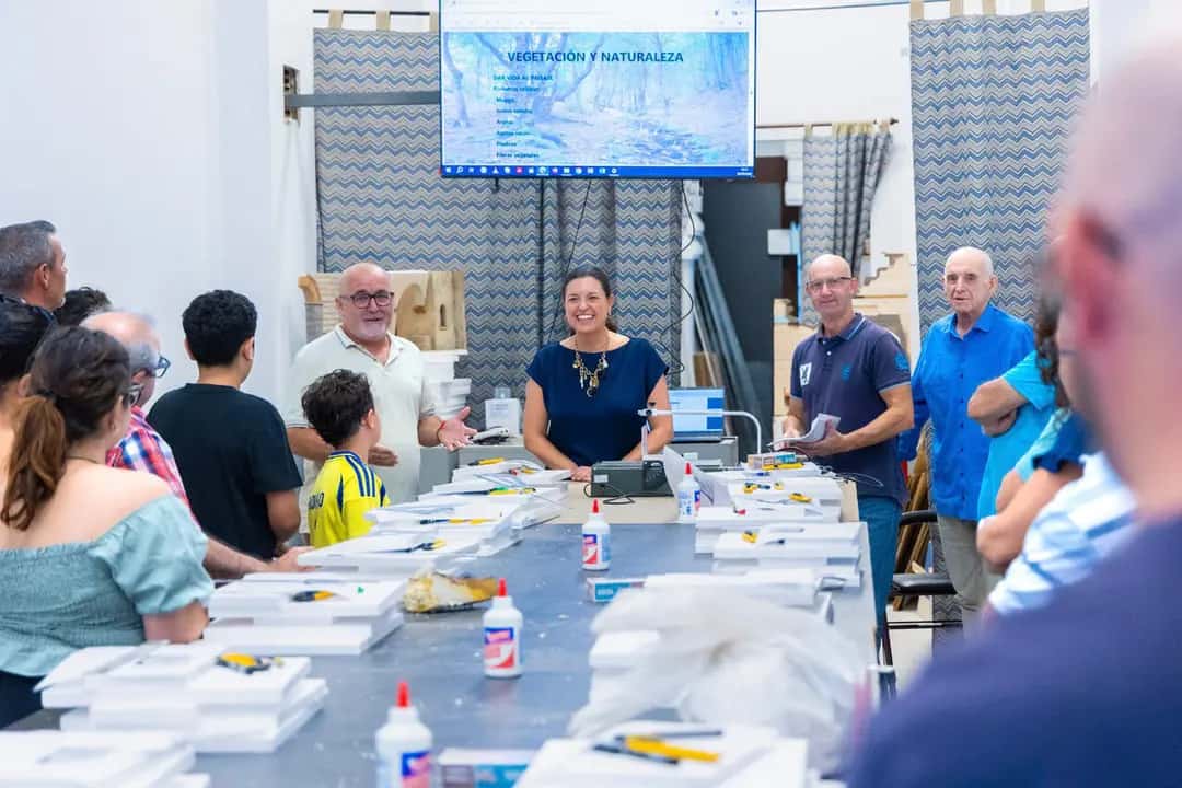 Cursos de iniciación al belenismo en la Asociación de Belenistas El Redentor