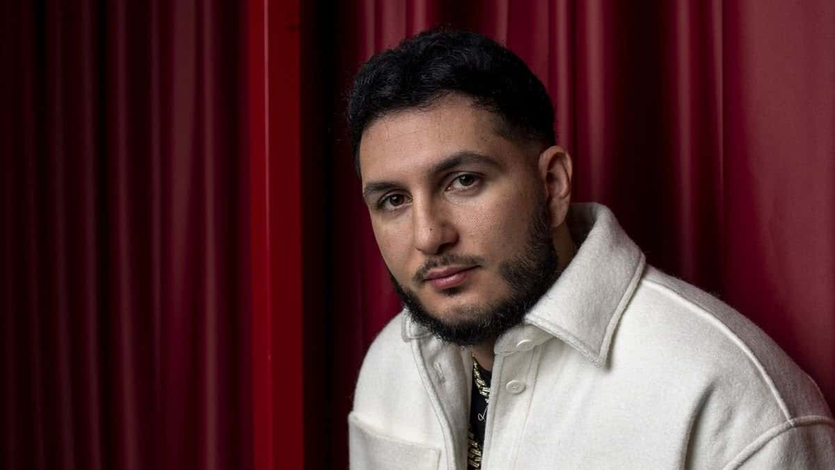 Omar Montes en concierto - A Pie de Calle