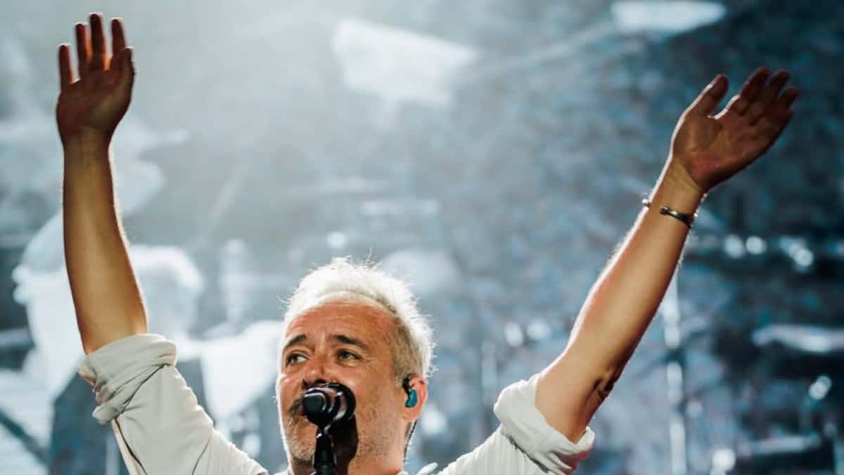 Love of Lesbian - La Hermandad Tour