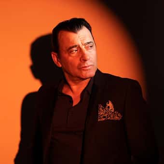 Zenet - Las manos y la voz