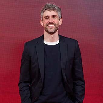 Presentación y firma del libro 'Animales de ciudad' de Víctor Algra