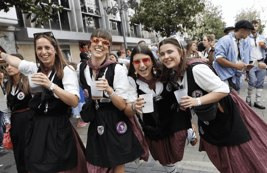 Pintxopote Solidario Akelarre