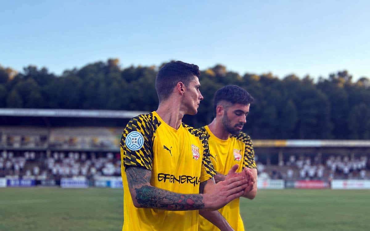 CE Manresa - UD Logroñés B