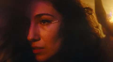 Ciclo Abusos e desmáns: Aicha