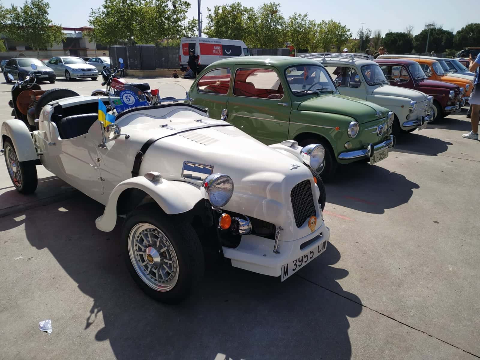 Concentración de coches clásicos Los Cochezillos