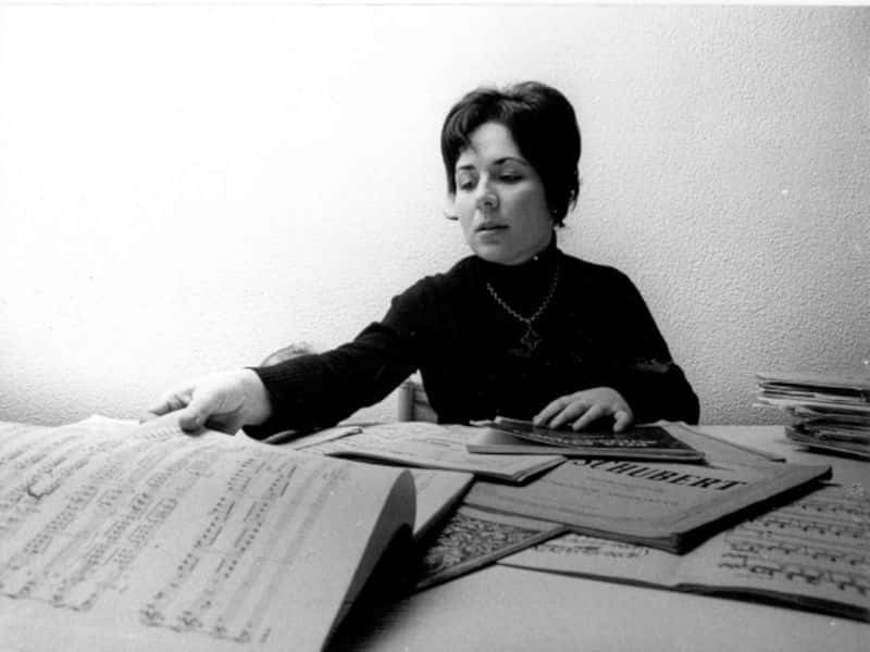 Parlem de música. Leonora Milà. De Vilanova al món