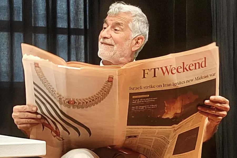 Un enredo casi familiar