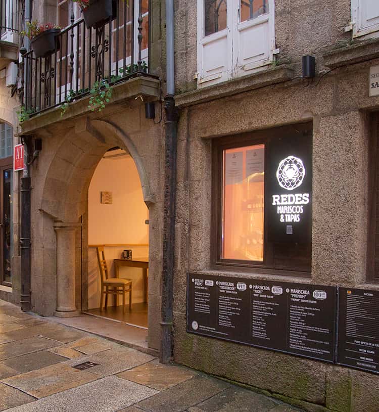Redes Compostela: Mariscos y Tapas en Santiago