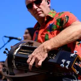 Música e pincéis