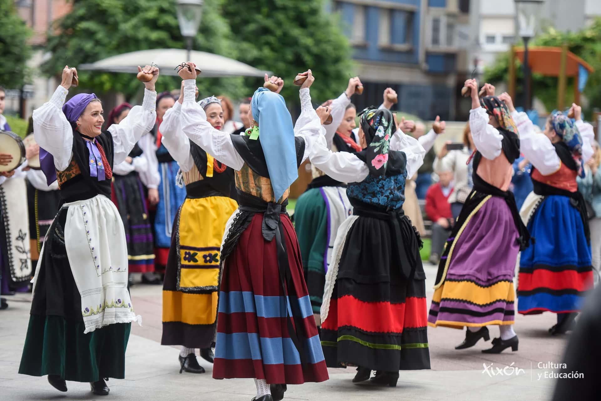 Actuación del Grupo El Turruxón en la Fiesta de la Música 2026