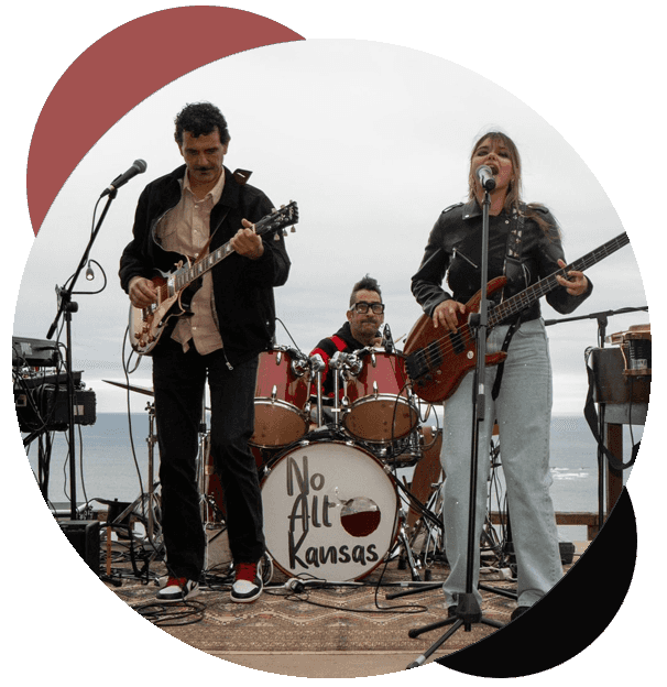 Concierto de No All Kansas en Chiringuito de Samil