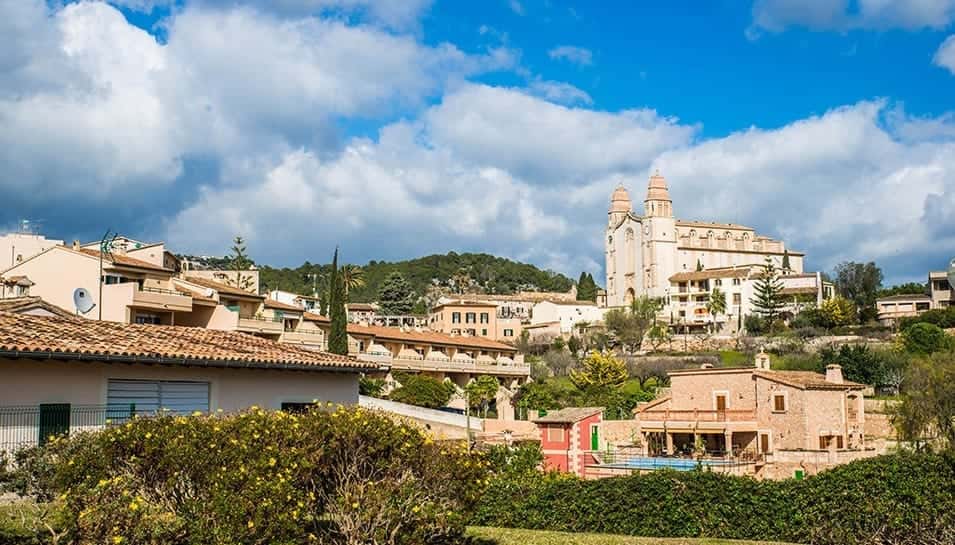 Calvià cambia el sol y playa por cultura y sostenibilidad
