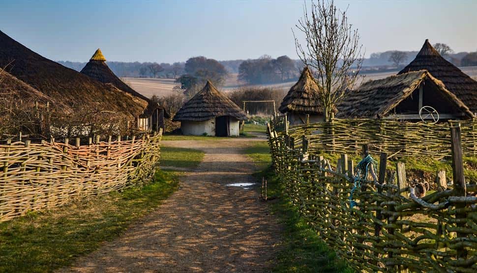 Butser Ancient Farm: Viking boats and autumn history