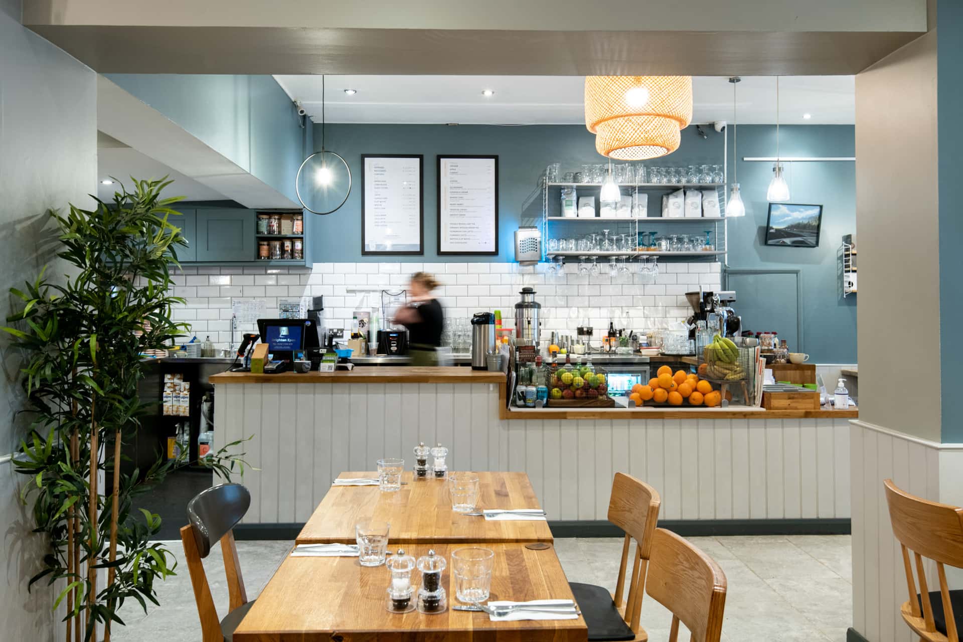 Moksha Caffe: brunch familiar y café local en Brighton