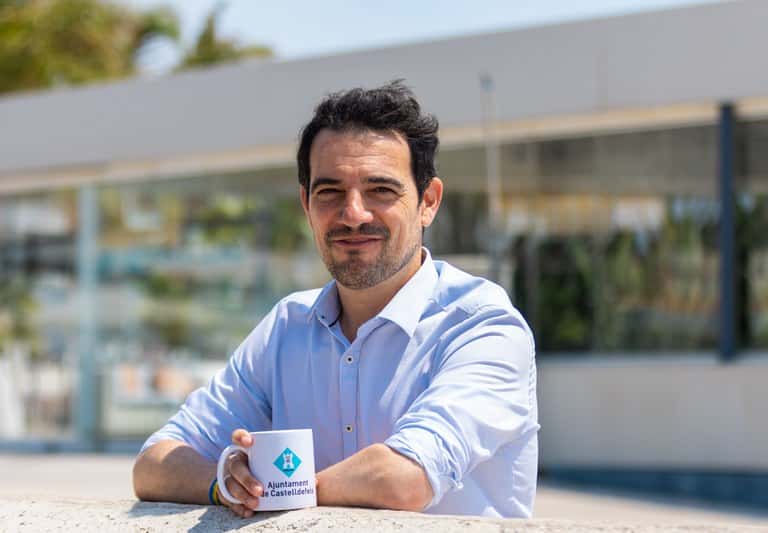 Parlem amb l'alcalde: Manu Reyes en el Baixador