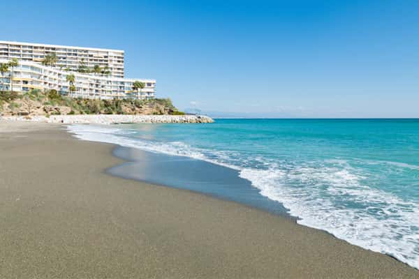 Talleres gratuitos en las playas de Torremolinos