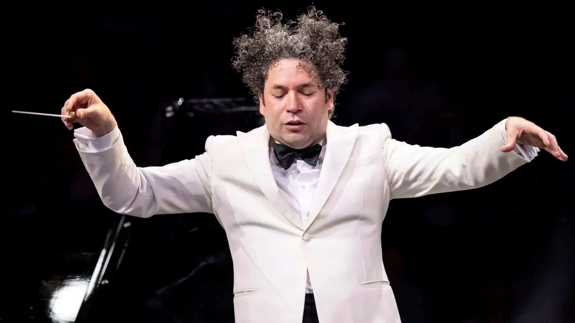 Sinfónica Nacional Juvenil de Venezuela dirigida por Gustavo Dudamel