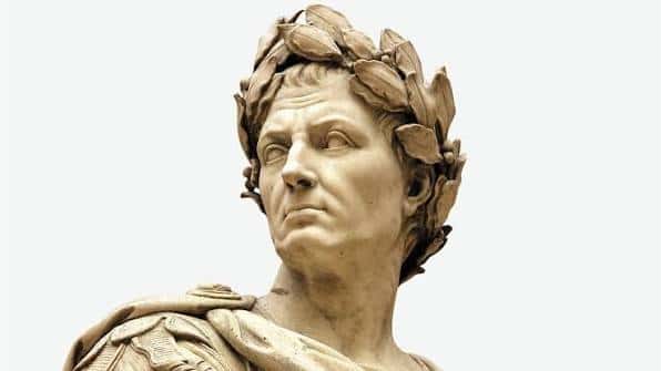 Sosígenes d'Alexandria, ajustant el calendari