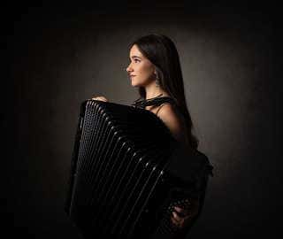 Contrastes. Recital de Marta Cubas Hondal, acordeón
