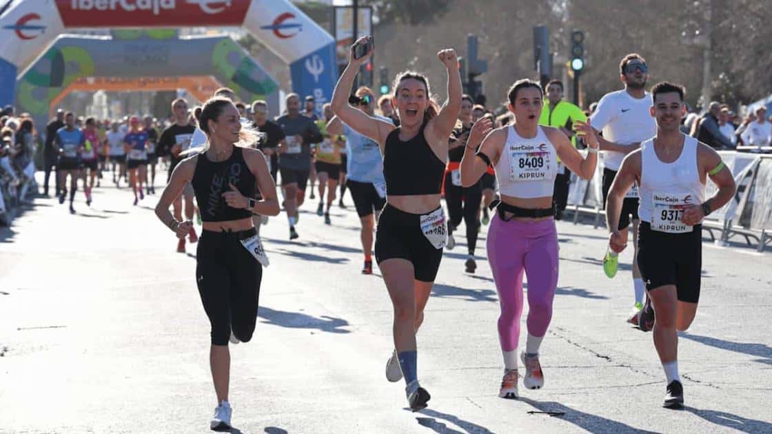 10K Valencia Ibercaja by Kiprun