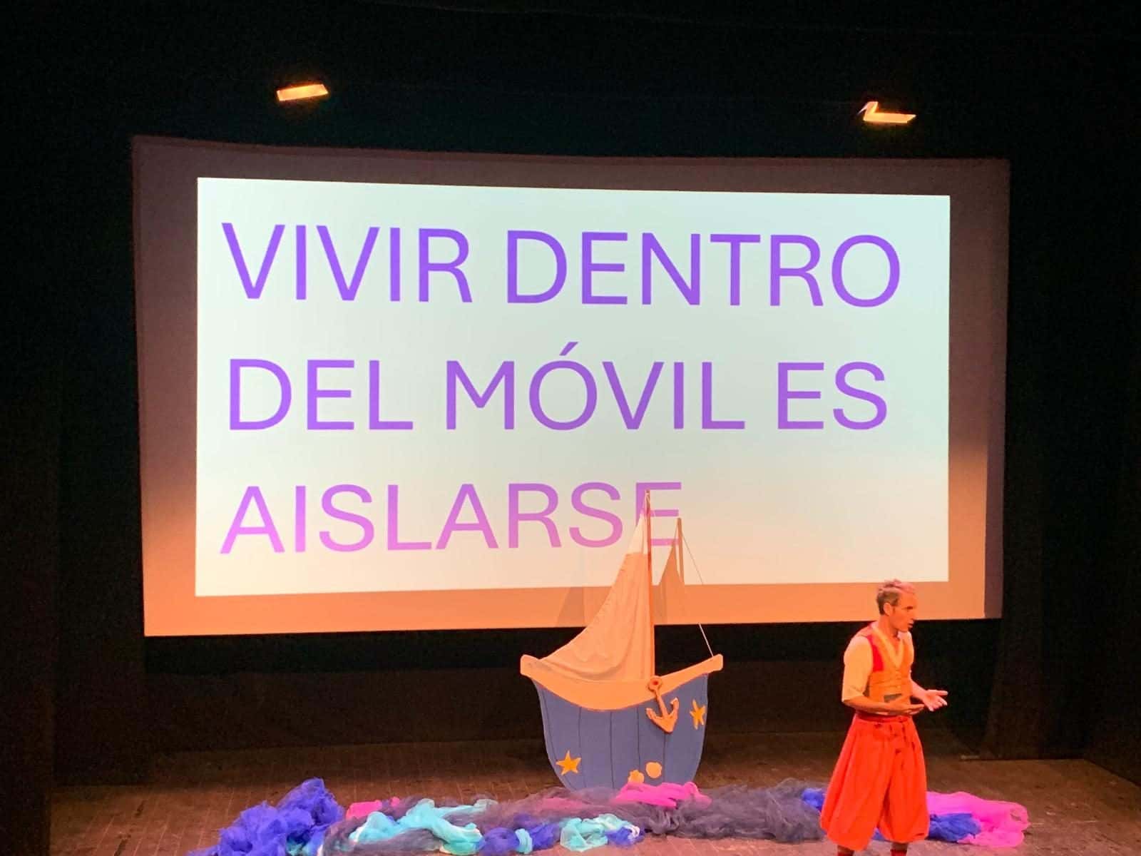 Movilón Crusoe, de la Cía. Saltatium Teatro