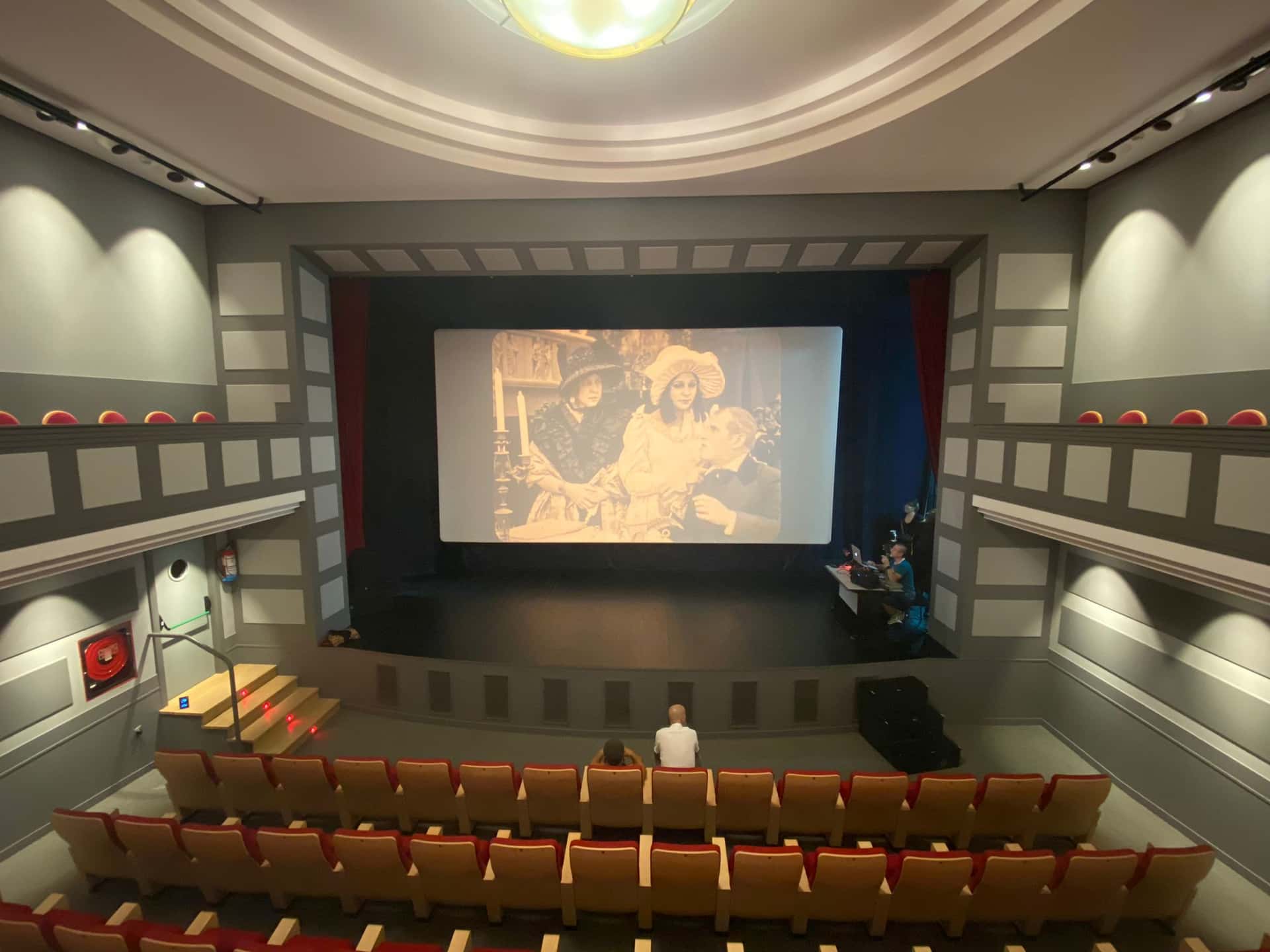 Proyección de cortometrajes: Mermelada de fresa y Me gusta conducir